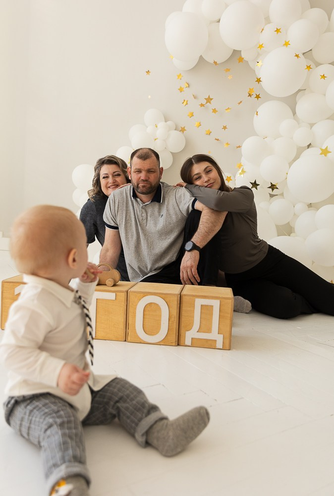 Студийные семейные съемки. Фотограф из Новосибирска Юрк Виктория