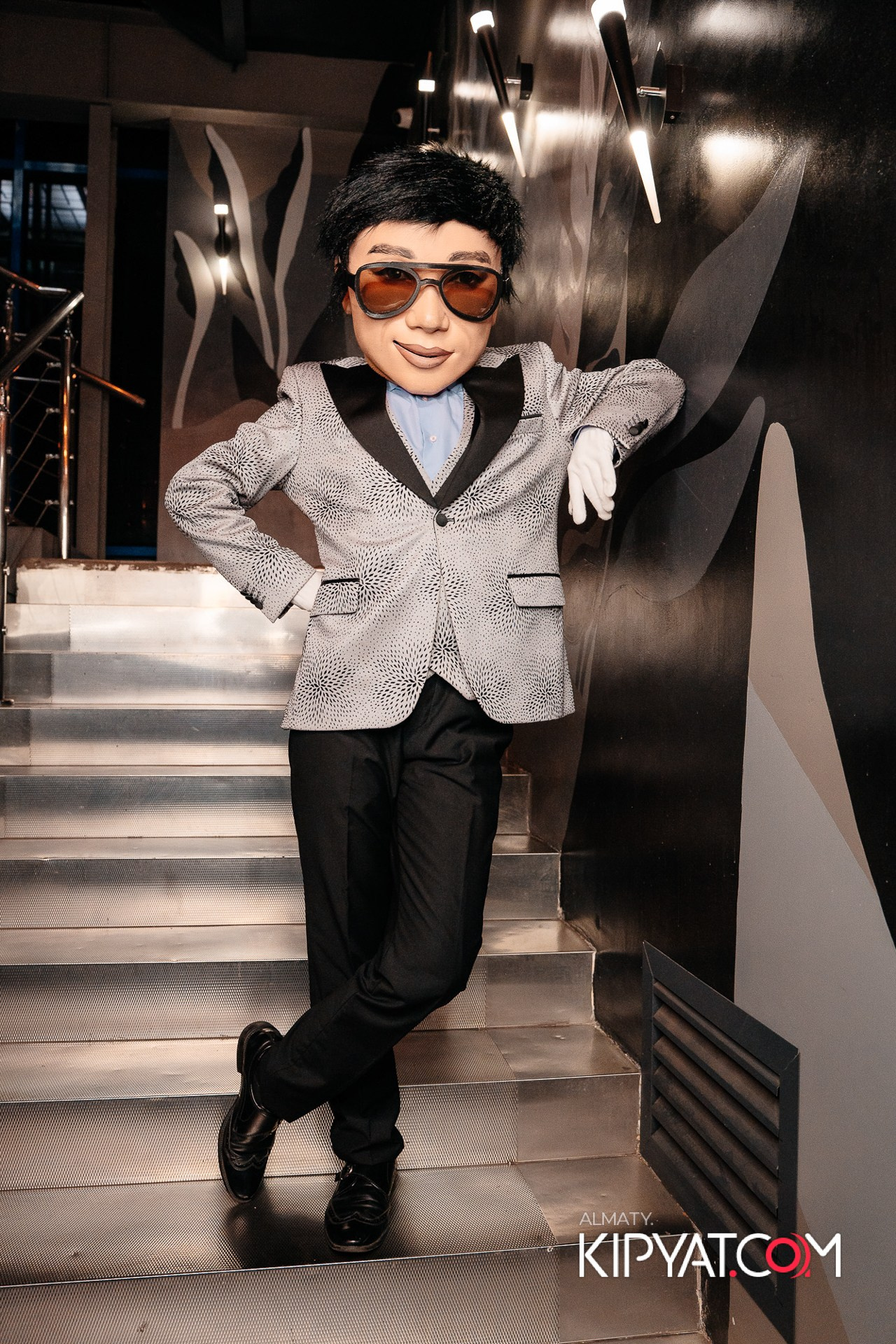 ДОРОГАЯ, Я НА ПИЛ. КИПЯТКОМ АЛМАТЫ!