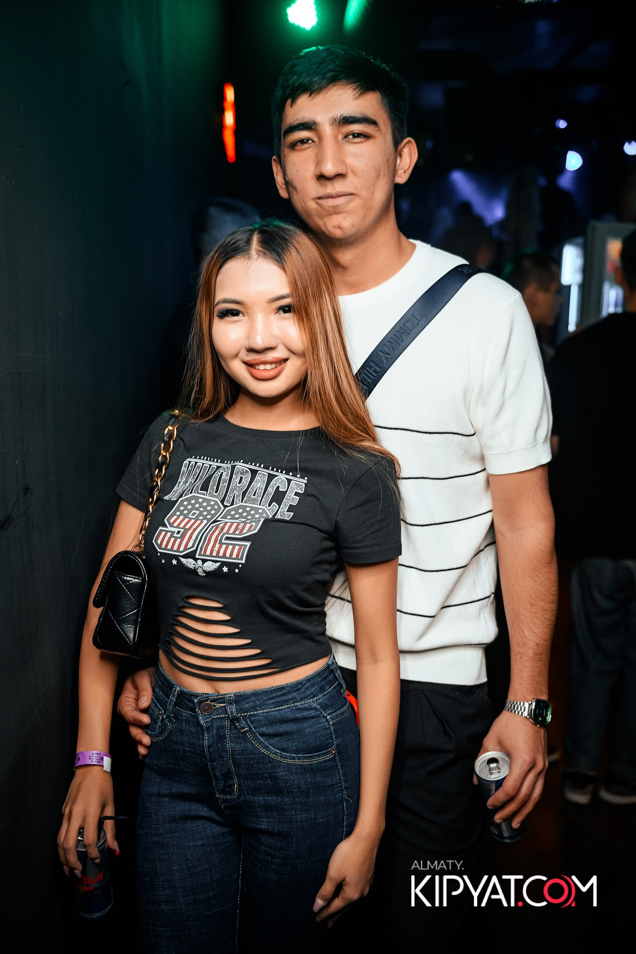 UYAT EMES BAR. КИПЯТКОМ АЛМАТЫ!