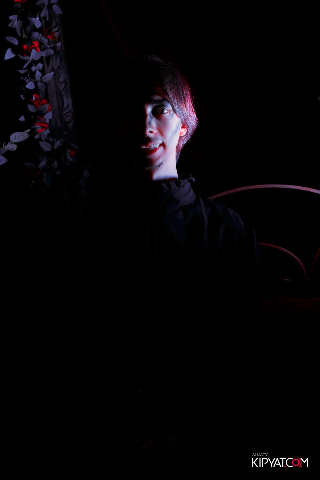 БАЛ НЕЧИСТИ В HIT RETRO. КИПЯТКОМ АЛМАТЫ!