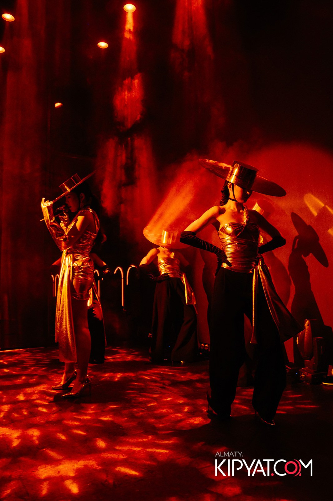 QUEEN. КИПЯТКОМ АЛМАТЫ!