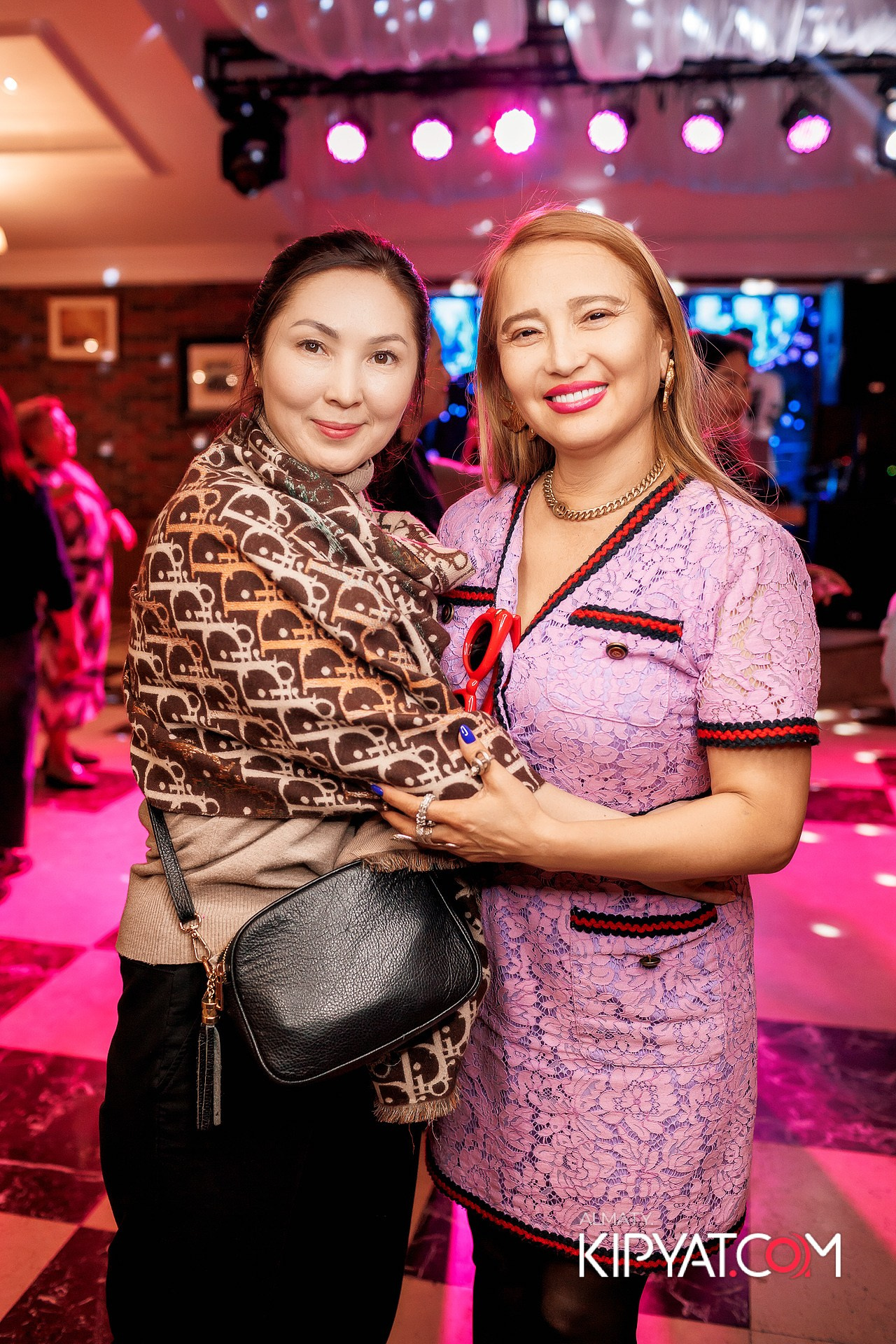 R.S'SULTAN. КИПЯТКОМ АЛМАТЫ!