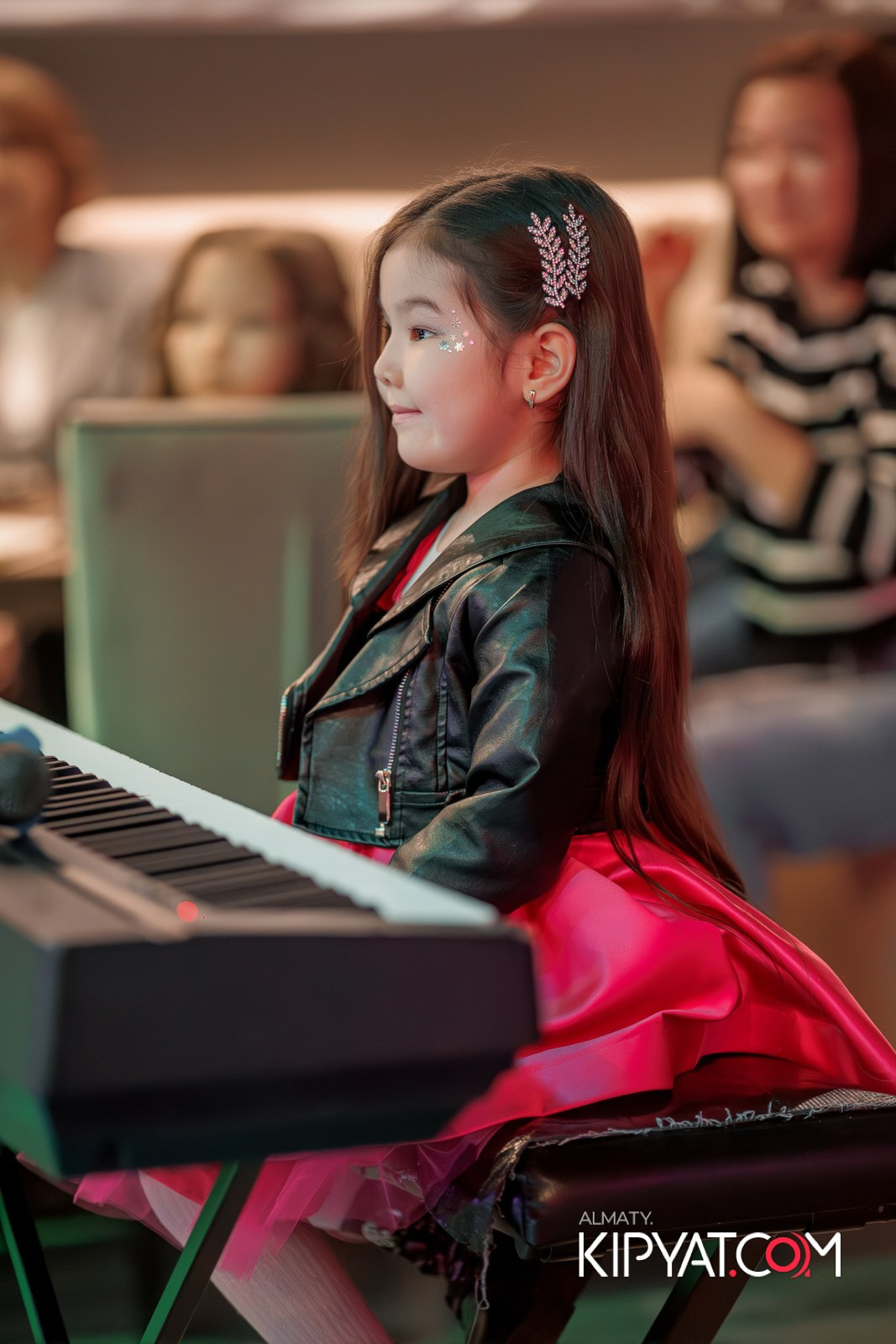 НОВОГОДНИЙ ОТЧЕТНЫЙ КОНЦЕРТ МУЗЫКАЛЬНОЙ ШКОЛЫ «SOULWAY». КИПЯТКОМ АЛМАТЫ!