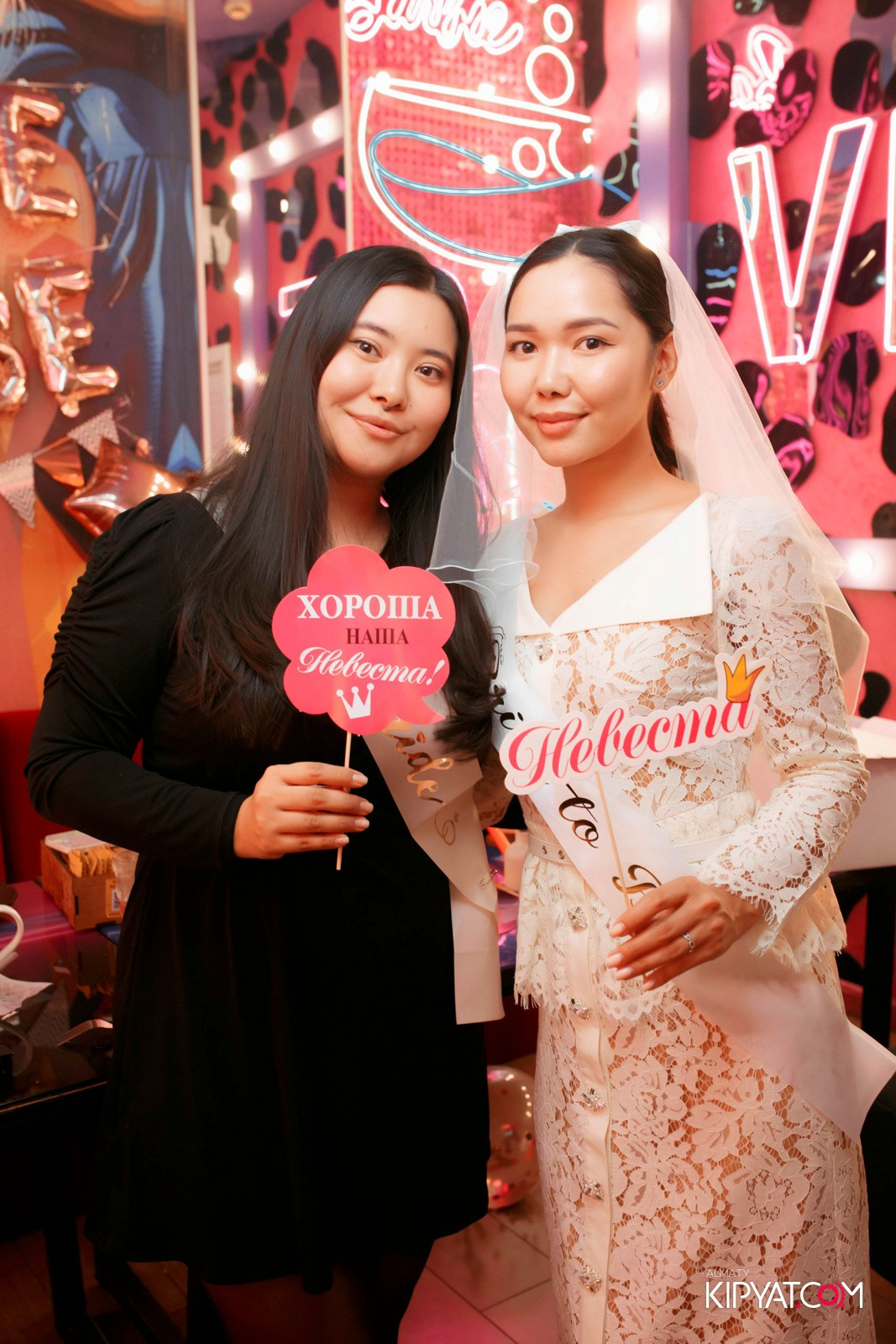 УХО И МЕДВЕДЬ НА КУРМАНГАЗЫ. КИПЯТКОМ АЛМАТЫ! Фотосъемка мероприятий в Алматы