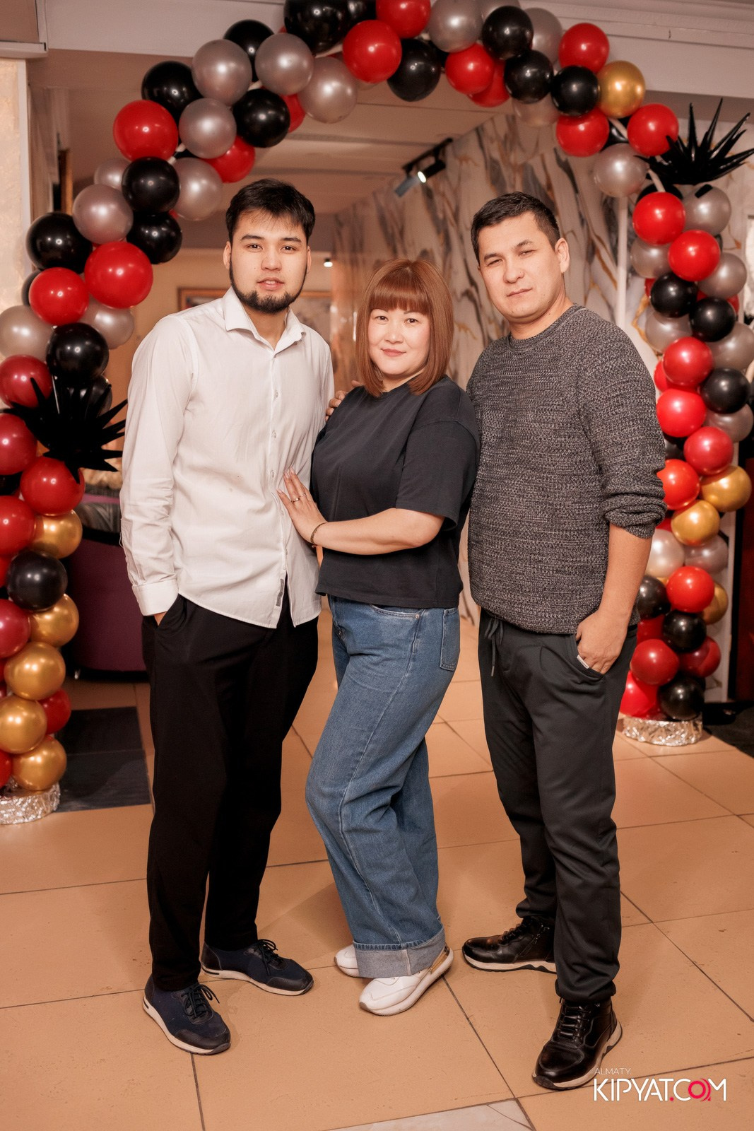 ПИОНЕРСКАЯ ПРАВДА. КИПЯТКОМ АЛМАТЫ!