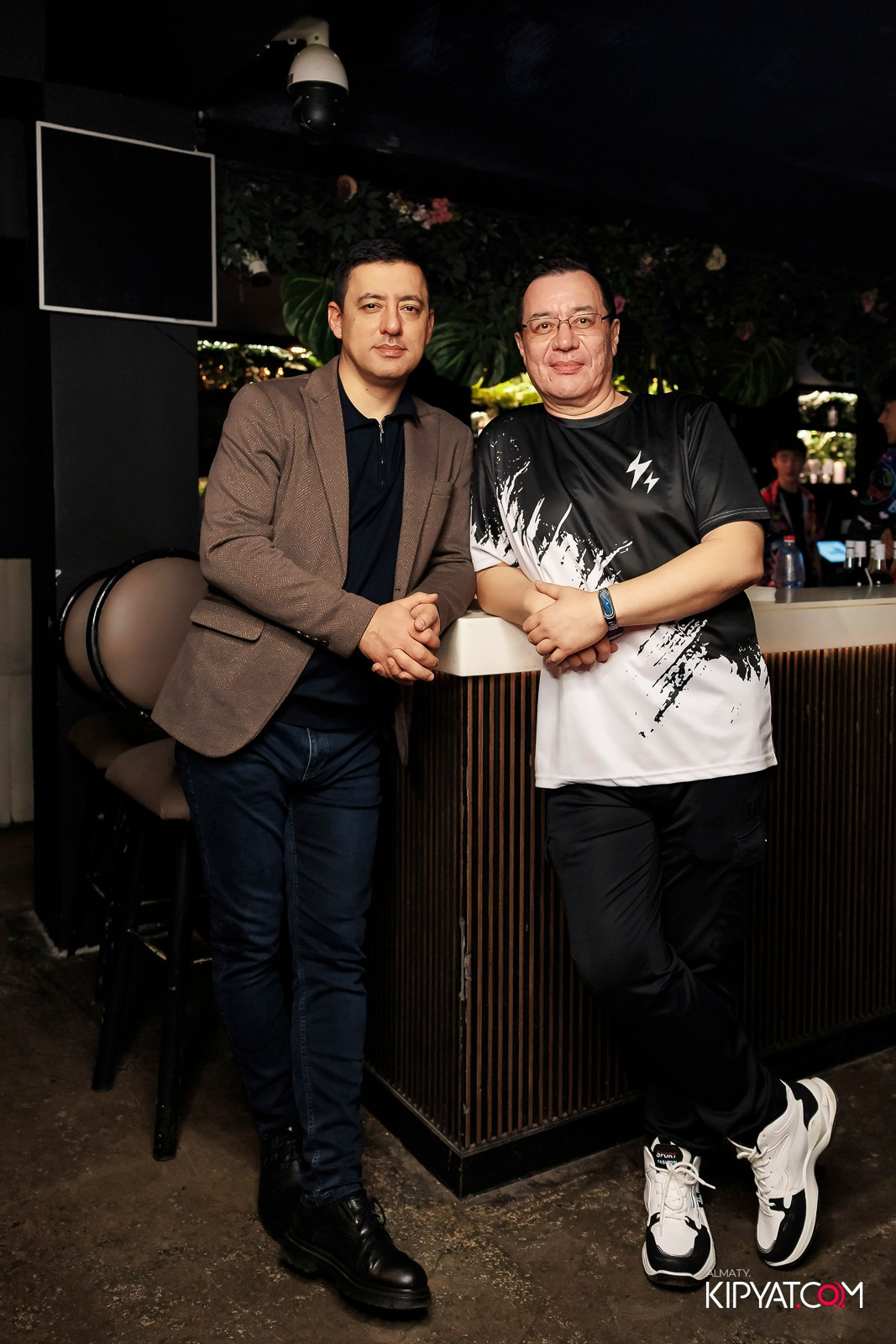 МУЗЫКАЛЬНОЕ ЛОТО В HIT RETRO. КИПЯТКОМ АЛМАТЫ! Фотосъемка мероприятий в Алматы