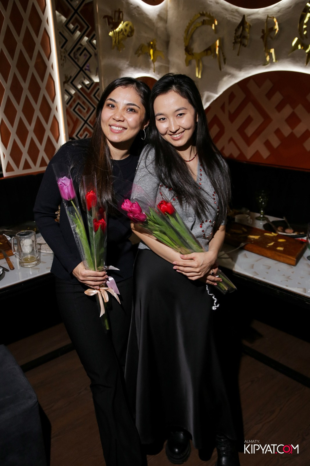 УХО И МЕДВЕДЬ НА ГАГАРИНА. КИПЯТКОМ АЛМАТЫ!