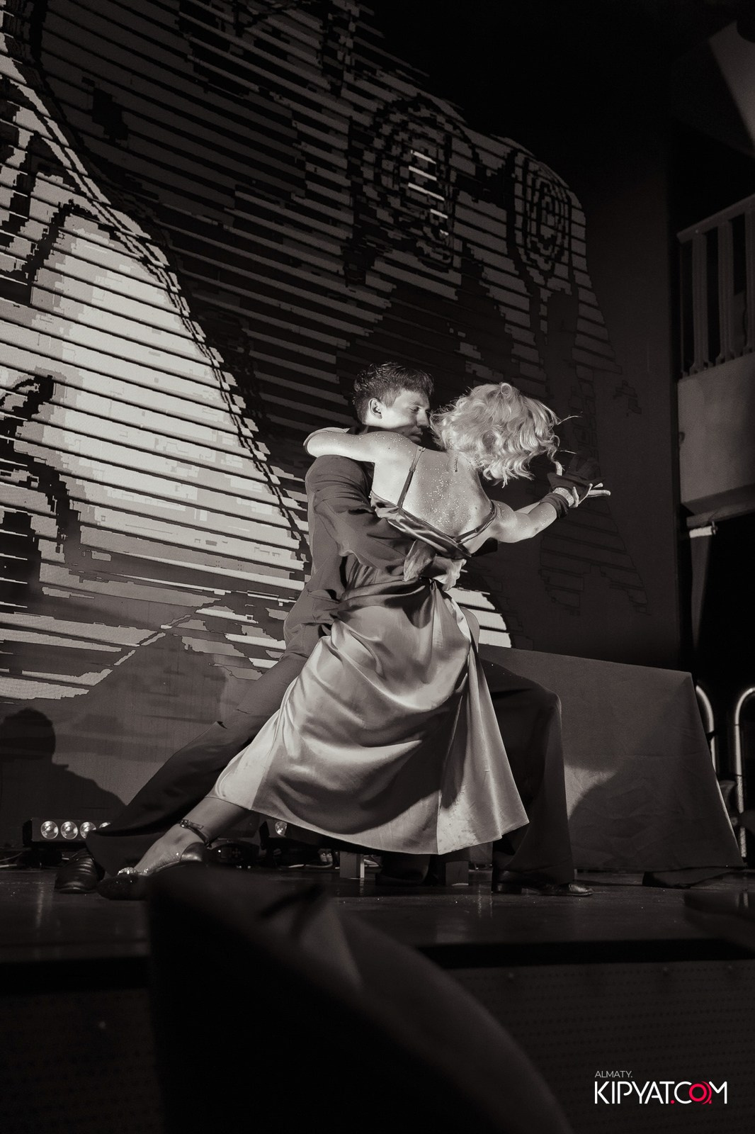 QUEEN. КИПЯТКОМ АЛМАТЫ!