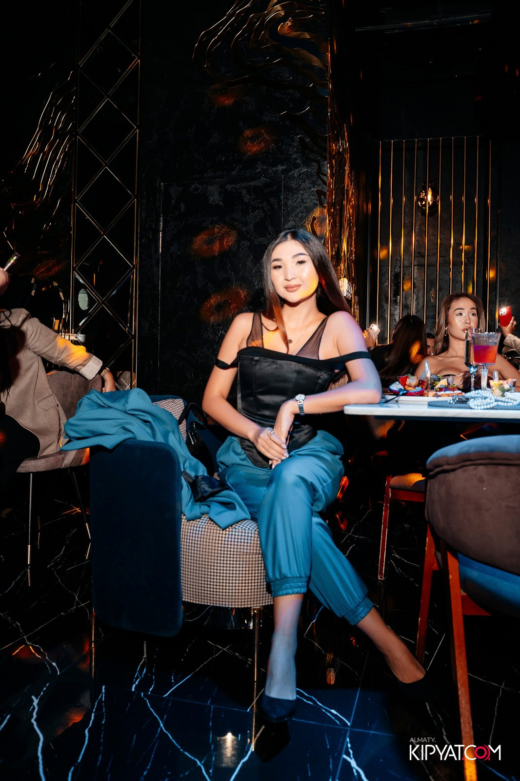 KARAOKE BATTLE В MOOD KARAOKE & TERRACE. КИПЯТКОМ АЛМАТЫ!