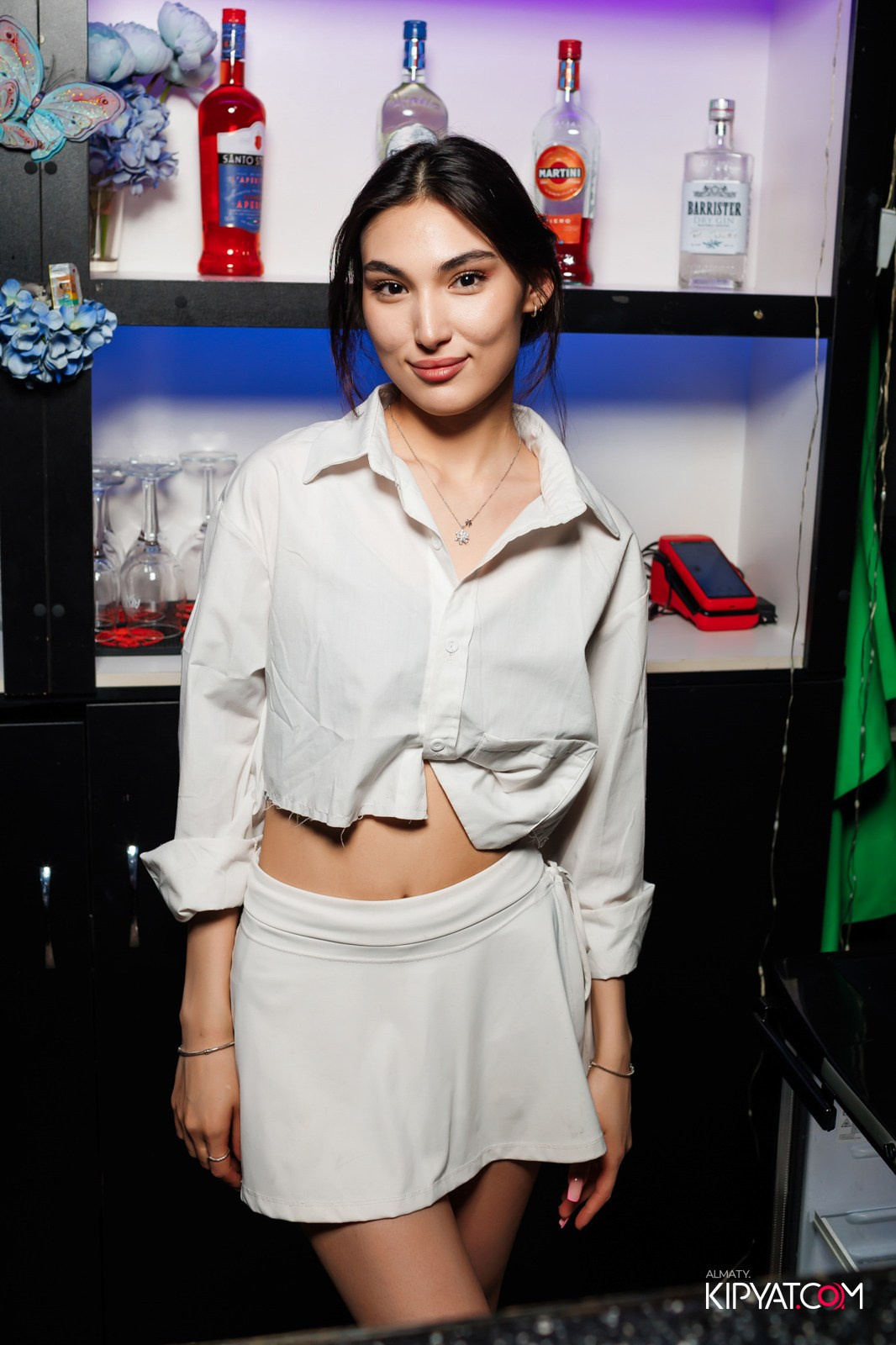 UYAT EMES BAR. КИПЯТКОМ АЛМАТЫ!