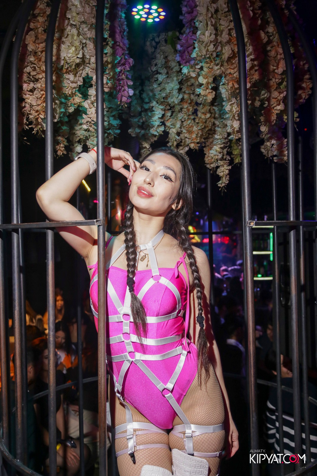 UYAT EMES BAR. КИПЯТКОМ АЛМАТЫ! Фотосъемка мероприятий в Алматы