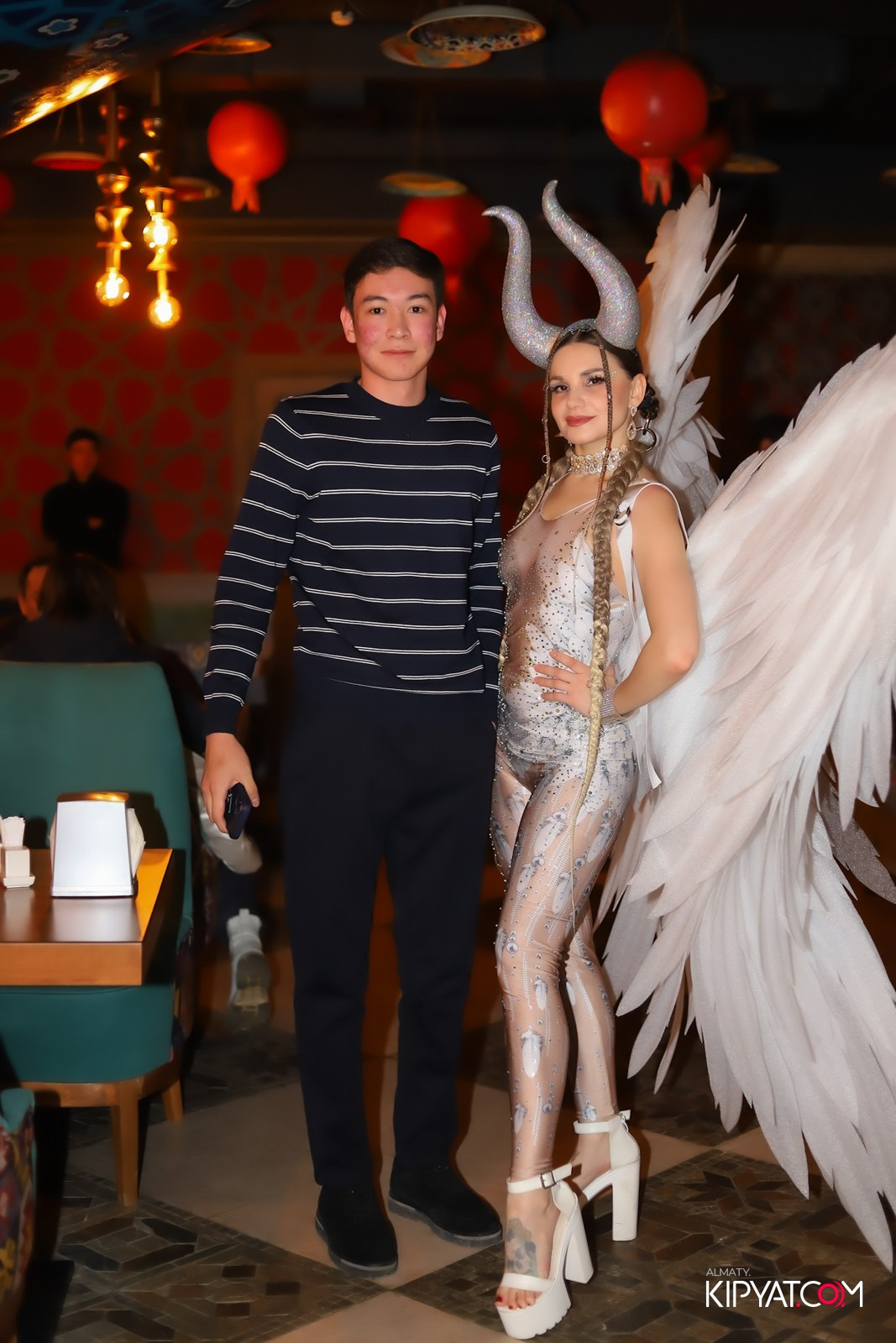 РЕСТОРАН PAVLIN MAVLIN. КИПЯТКОМ АЛМАТЫ!