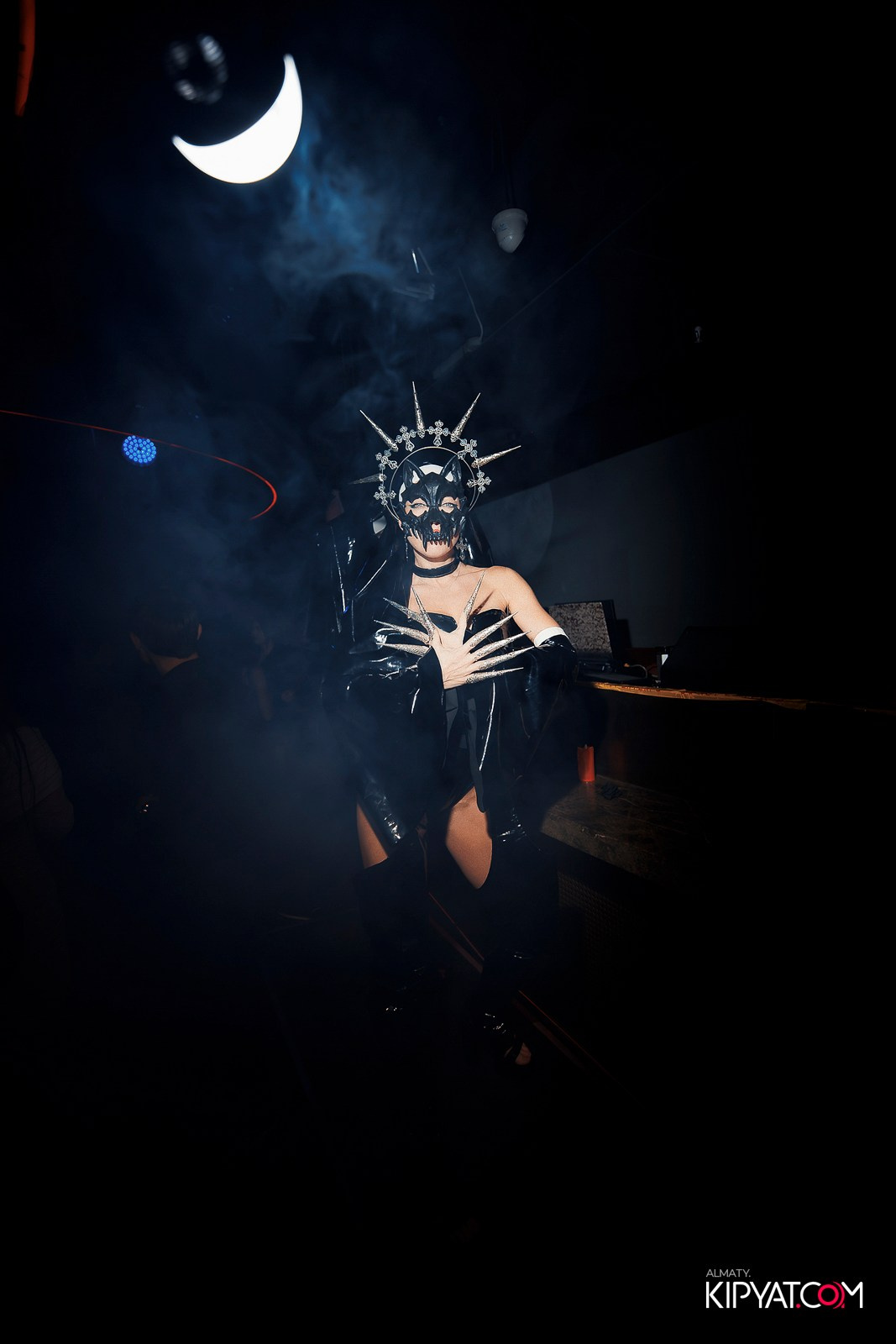 EVENT BAR. КИПЯТКОМ АЛМАТЫ!