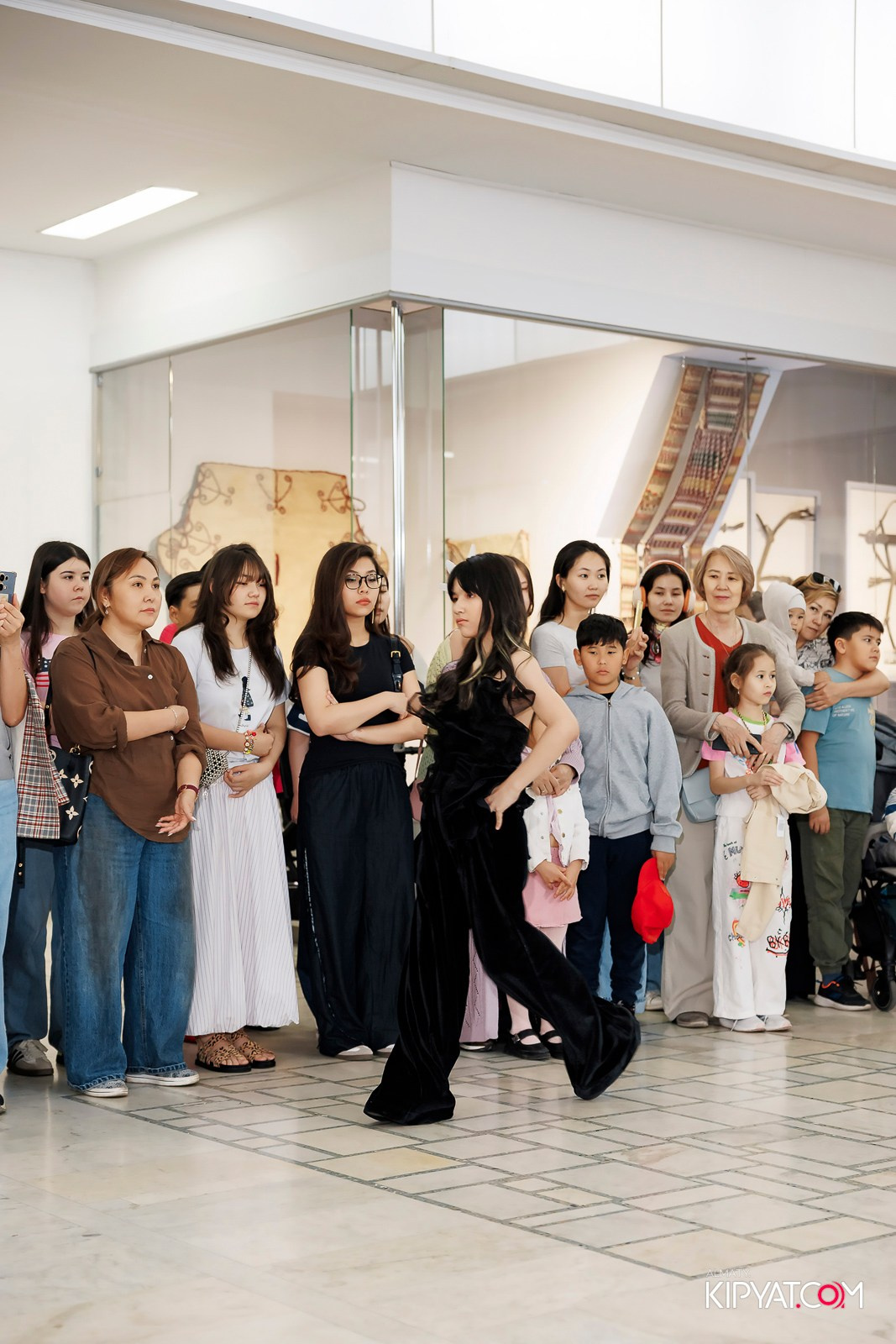 JUNIOR MODELS SHOW. ПЕРФОМАНС НОЧЬ В МУЗЕЕ. КИПЯТКОМ АЛМАТЫ! Фотосъемка мероприятий в Алматы