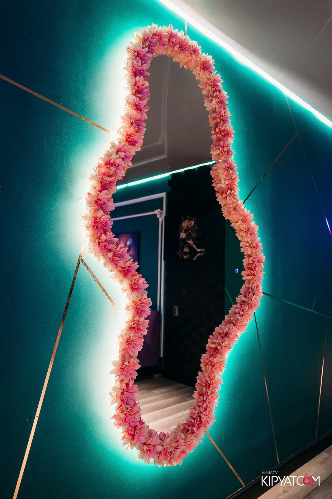 КАРАОКЕ DO RE MI. КИПЯТКОМ АЛМАТЫ!