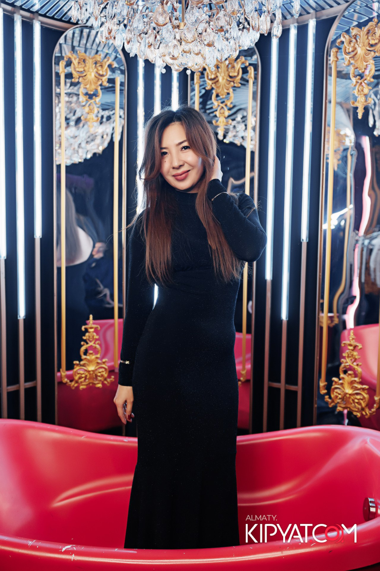 ЗАЯ, НА БИС. КИПЯТКОМ АЛМАТЫ!