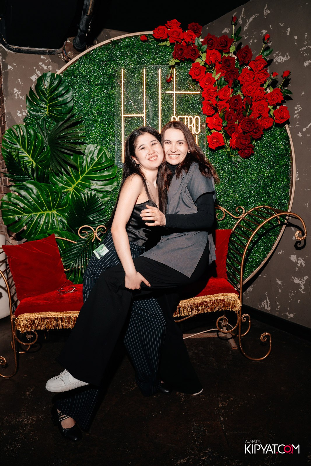 МУЗЫКАЛЬНОЕ ЛОТО В HIT RETRO. КИПЯТКОМ АЛМАТЫ!