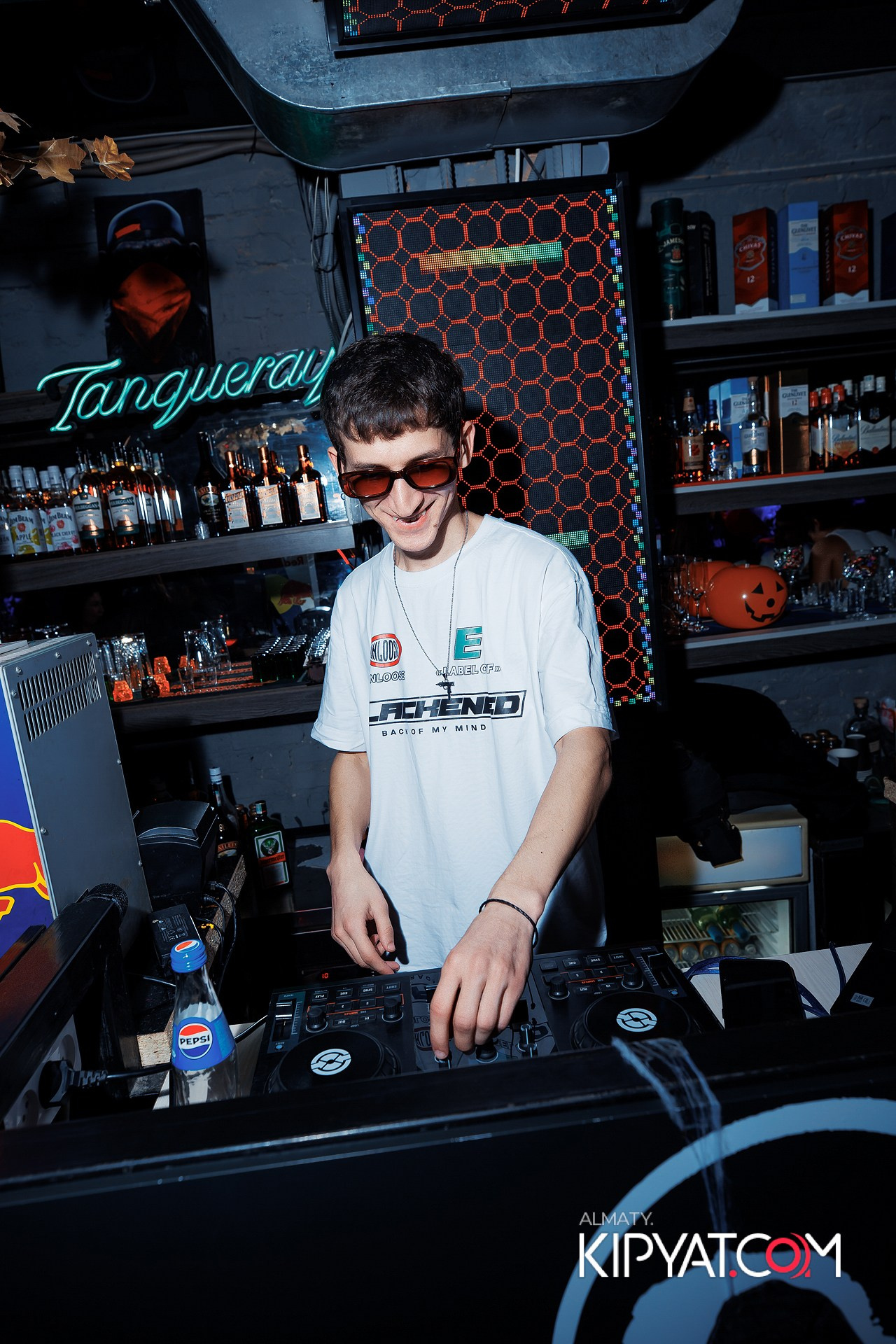 PICASSO BAR. КИПЯТКОМ АЛМАТЫ!