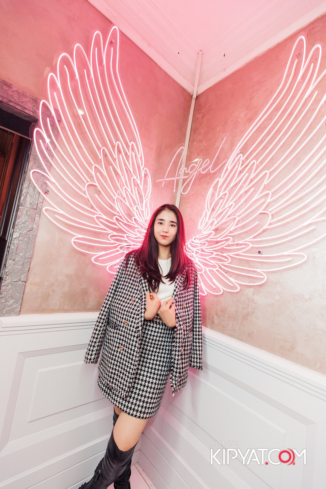 Ухо и Медведь на Курмангазы. КИПЯТКОМ АЛМАТЫ!