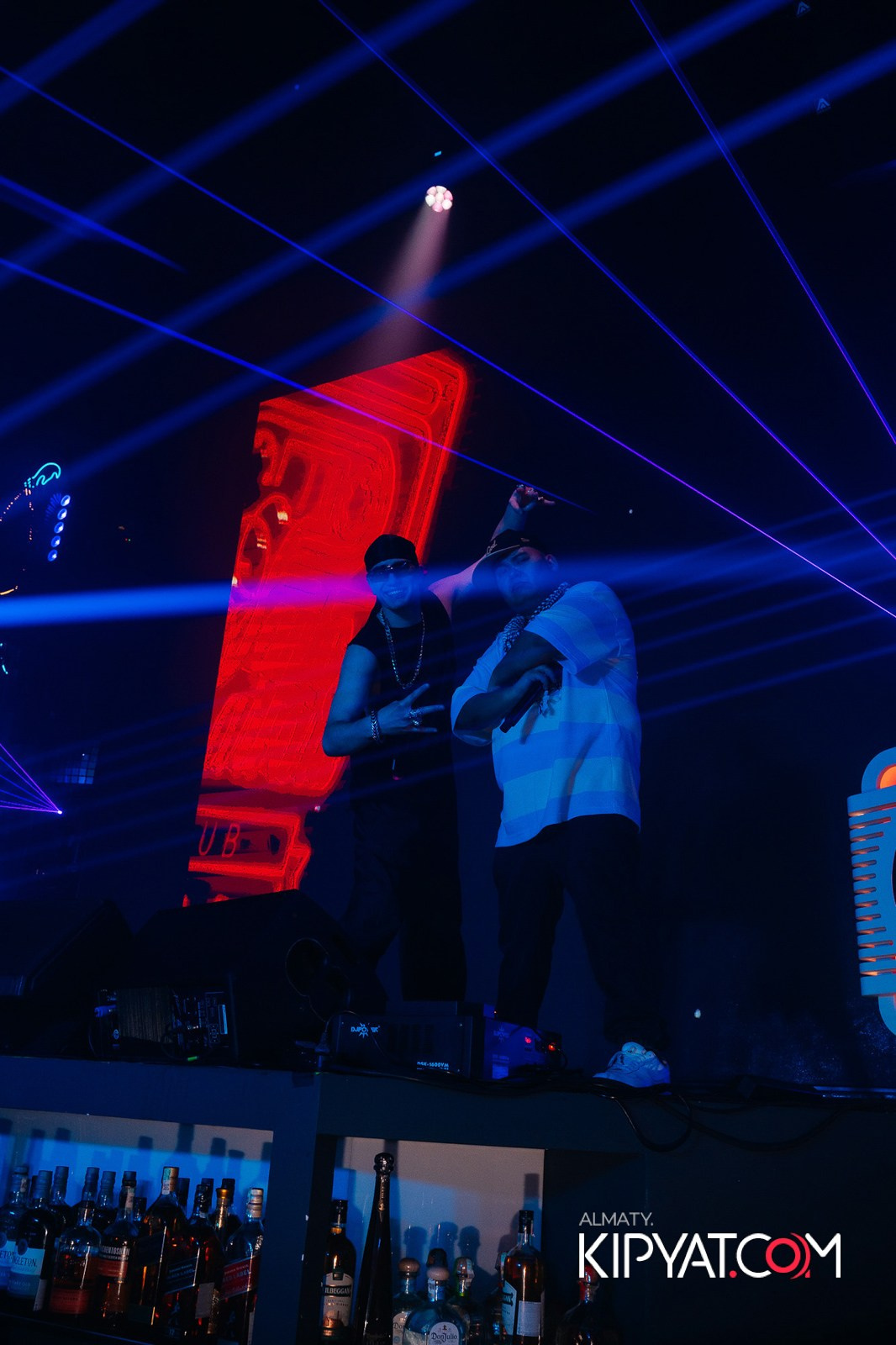 SANTA BARBARA — «OldСкулы Свело» Выступление группы 101. КИПЯТКОМ АЛМАТЫ!