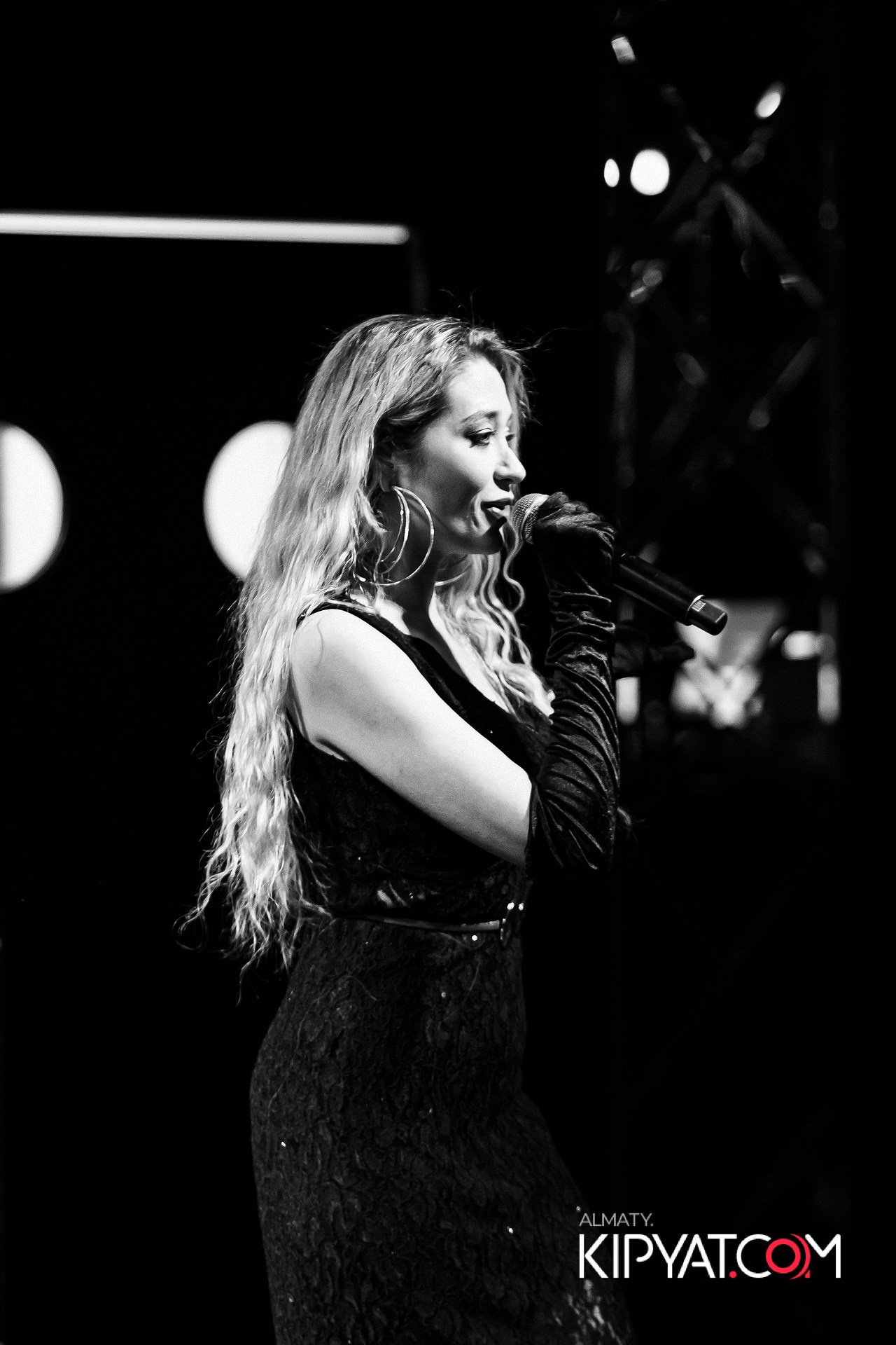 MOOD KARAOKE & TERRACE. КИПЯТКОМ АЛМАТЫ!