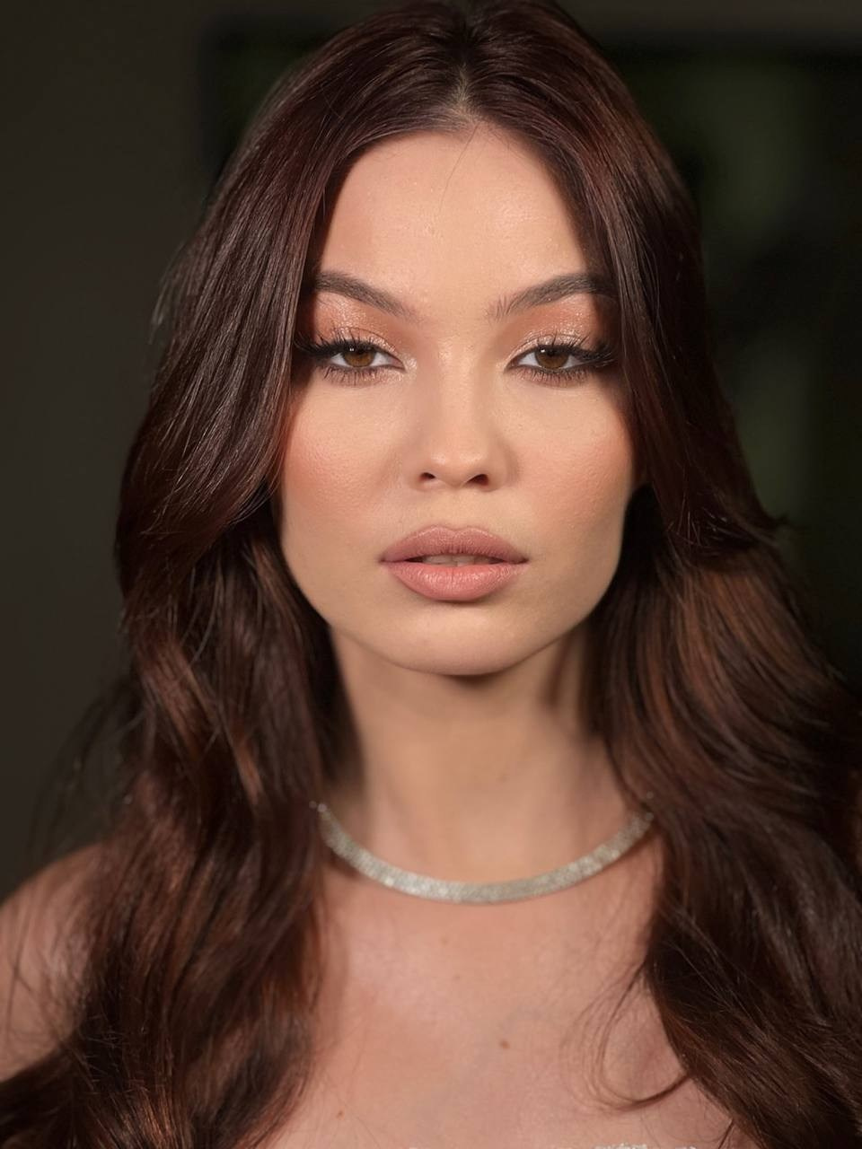 Модель для предметной съемки Аделина Б. Казань| Sale Easy