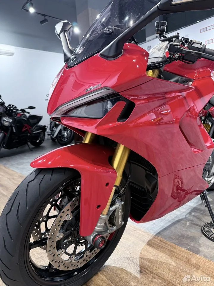 Купить 2023 Ducati Supersport 950S — подробнее на сайте. Hello Davidson, Москва. Только хорошие мотоциклы…