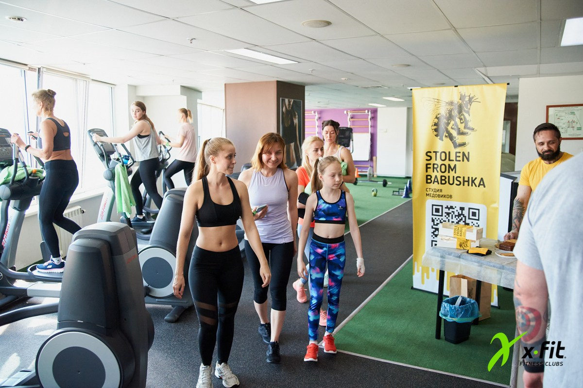 Репортаж: День Рождения X-Fit в Новосибирске. Репортажный и женский фотограф в Новосибирске