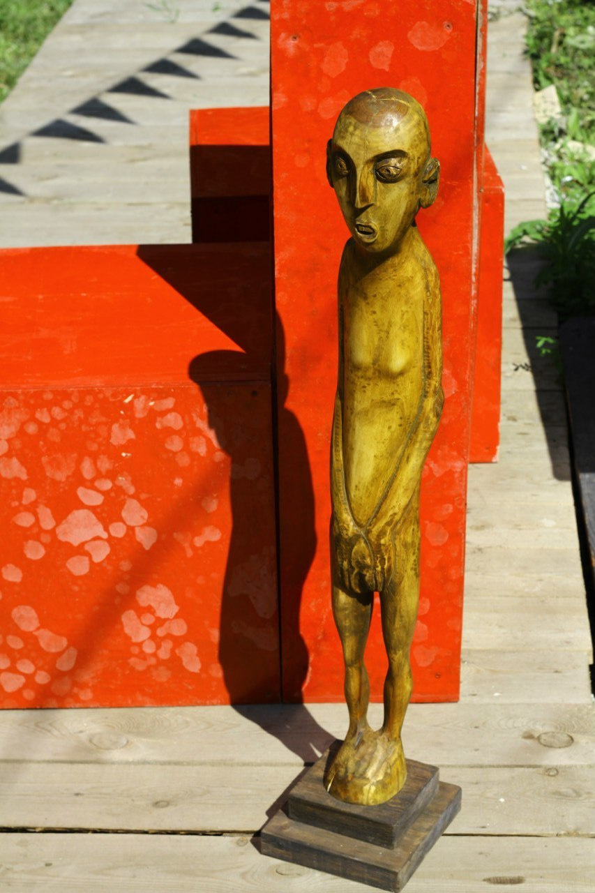 ПРИЗЫВНИК.
дерево (яблоня), масло; ок.100 см
2016