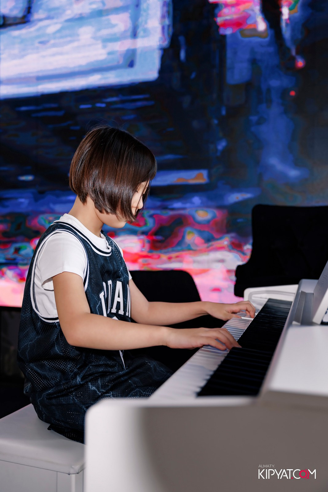 ОТЧЕТНЫЙ КОНЦЕРТ СТУДИИ «SUNPIANO». КИПЯТКОМ АЛМАТЫ!