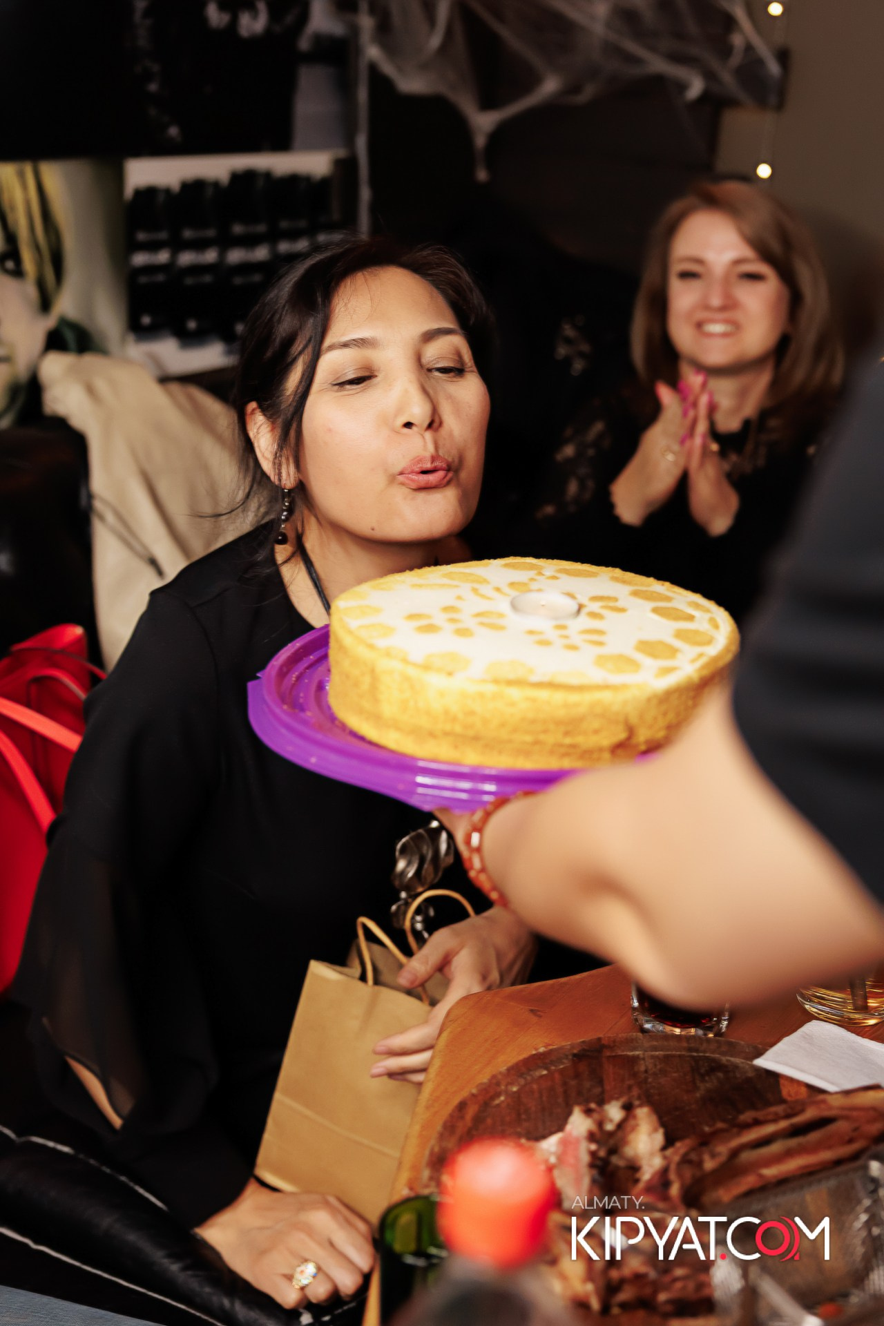 Victory pub. КИПЯТКОМ АЛМАТЫ!