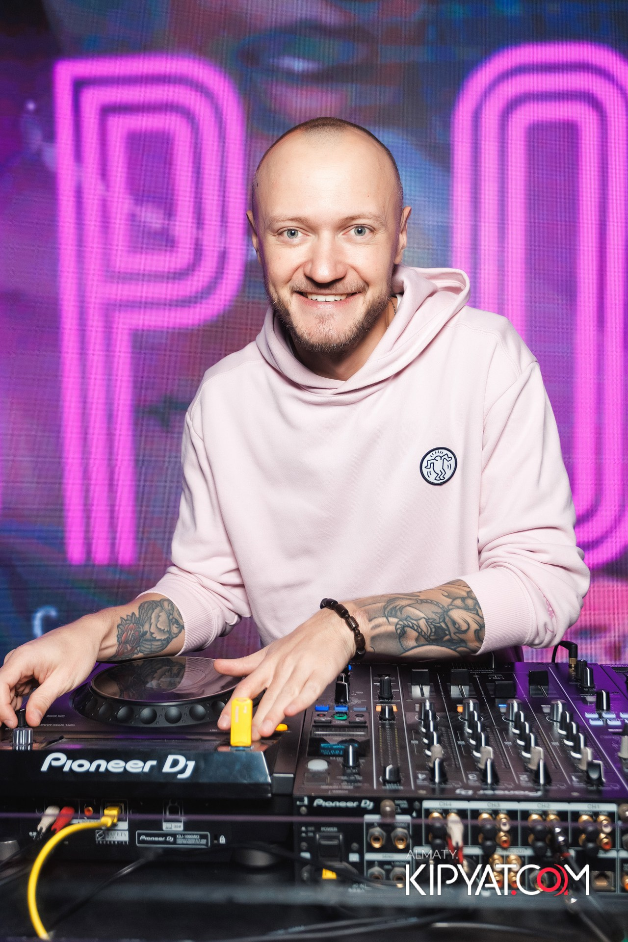 BLABLABAR. КИПЯТКОМ АЛМАТЫ!