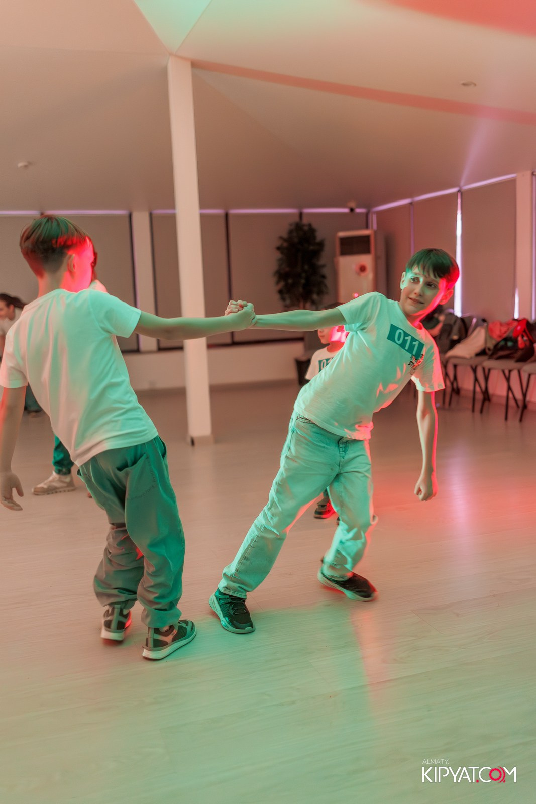 КВЕСТ-ШОУ ALAROVICH ИГРА В КАЛЬМАРА. КИПЯТКОМ АЛМАТЫ!