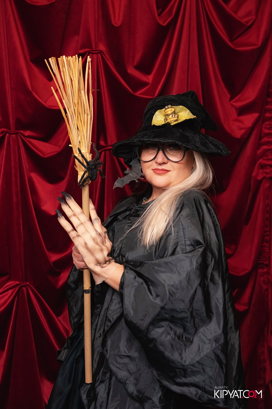 ДОРОГАЯ, Я НЕ ПИЛ. КИПЯТКОМ АЛМАТЫ!