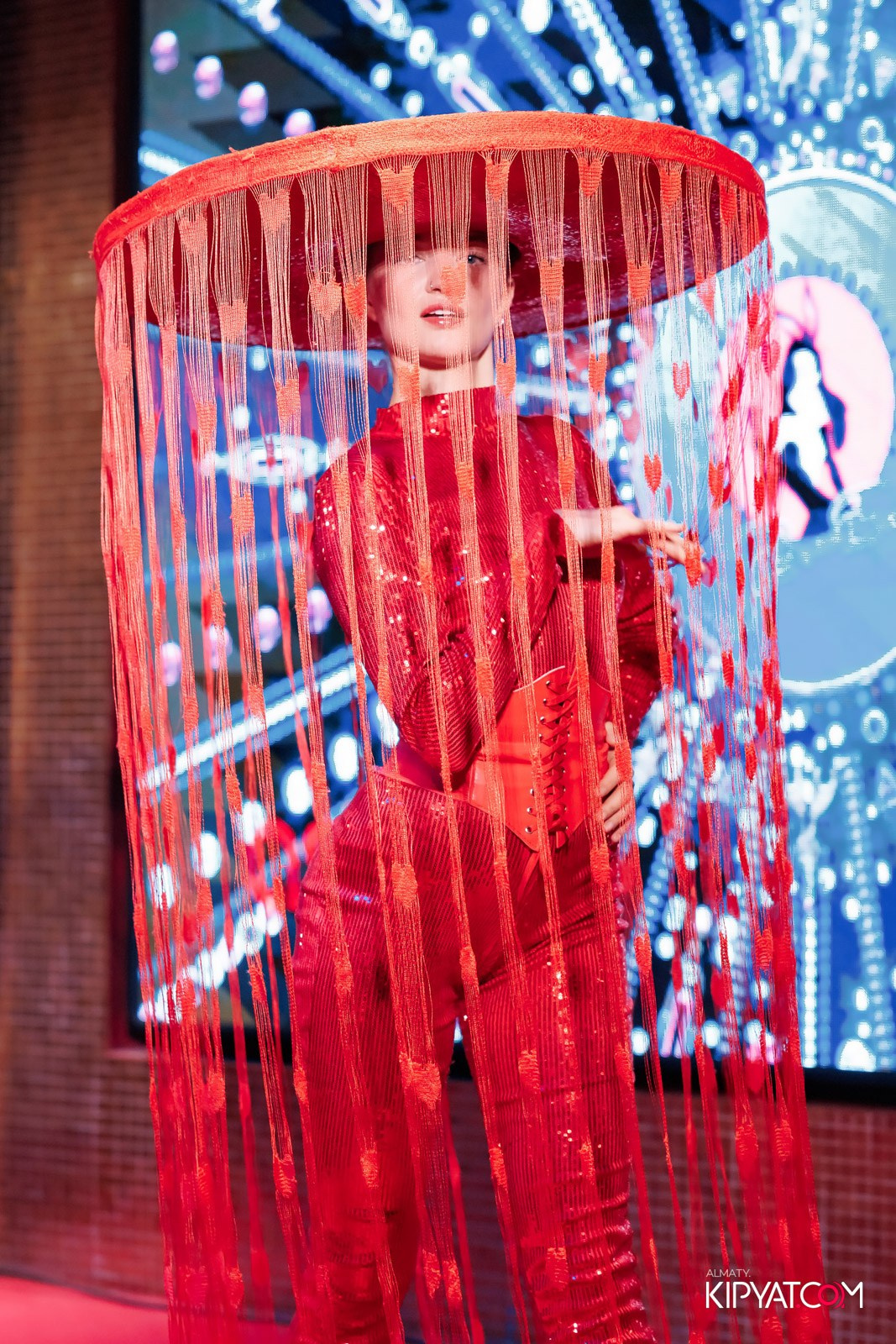 ЗАЯ, НА БИС. КИПЯТКОМ АЛМАТЫ!