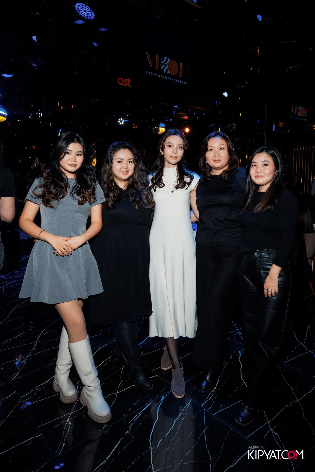 MOOD KARAOKE & TERRACE. КИПЯТКОМ АЛМАТЫ!