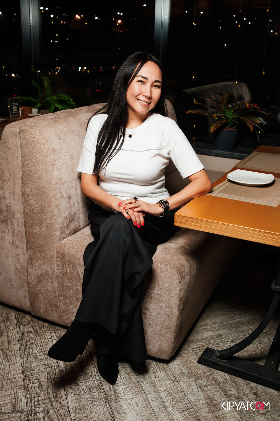 LIFE GRILL CAFE. КИПЯТКОМ АЛМАТЫ!