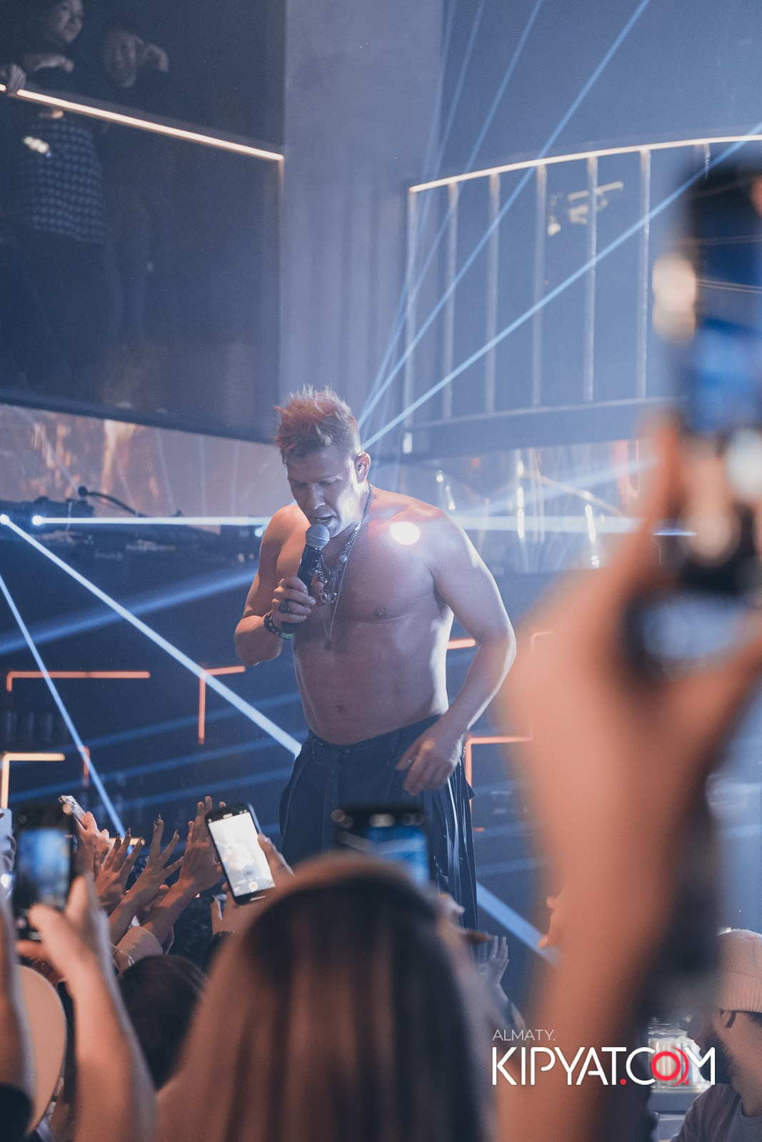 SANTA BARBARA — SPECIAL QUEST МИТЯ ФОМИН. КИПЯТКОМ АЛМАТЫ!