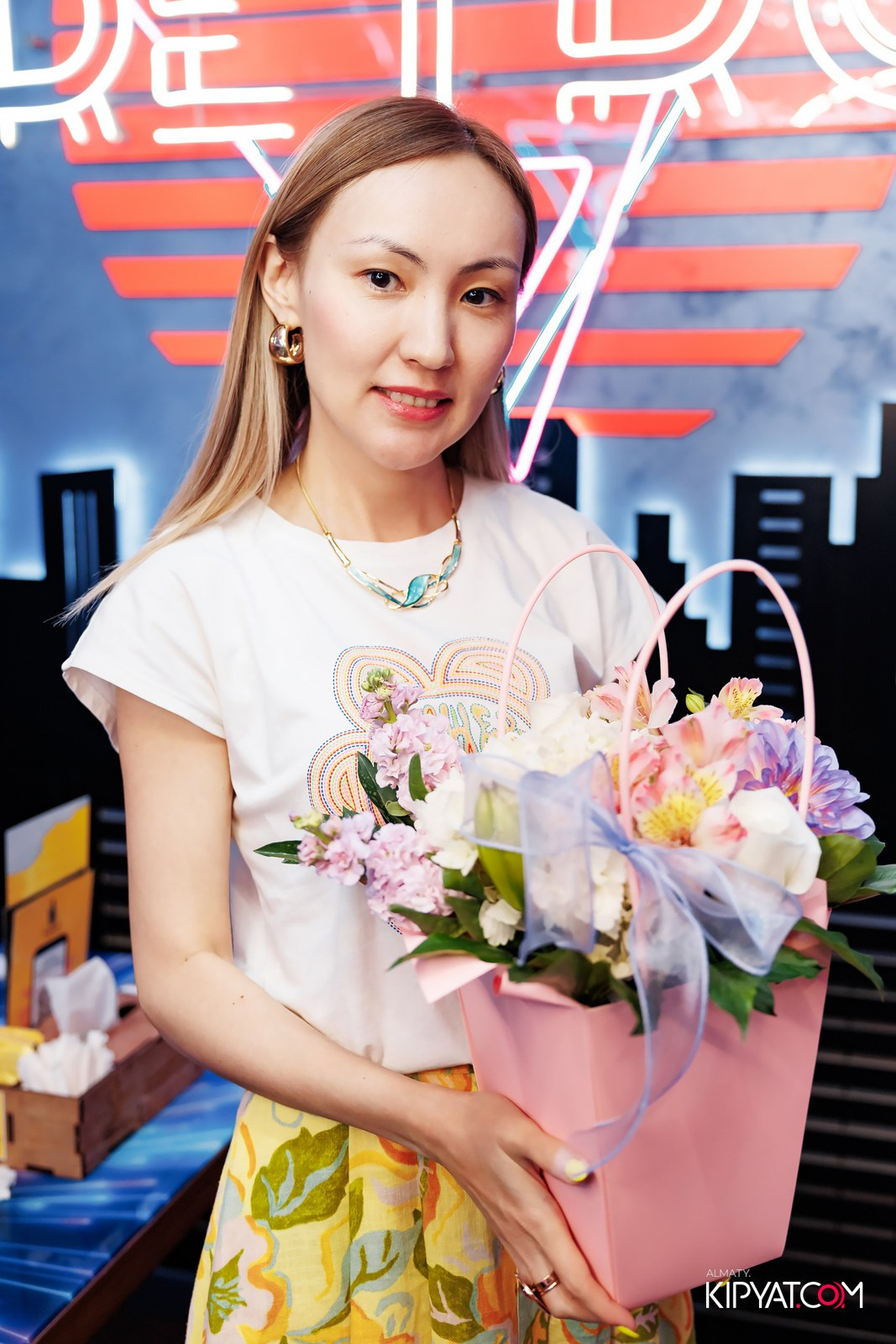 УХО И МЕДВЕДЬ НА ГАГАРИНА. КИПЯТКОМ АЛМАТЫ!