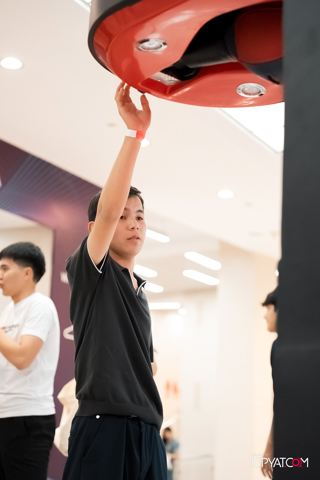 DIZZY MEN'S DAY. КИПЯТКОМ АЛМАТЫ!