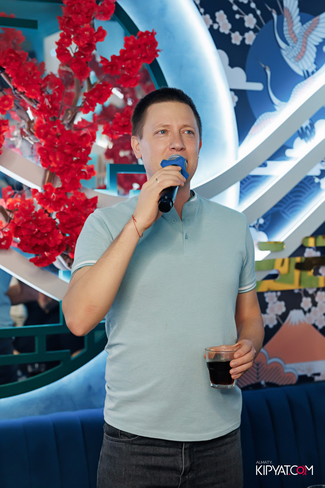 УХО И МЕДВЕДЬ НА ГАГАРИНА. КИПЯТКОМ АЛМАТЫ!