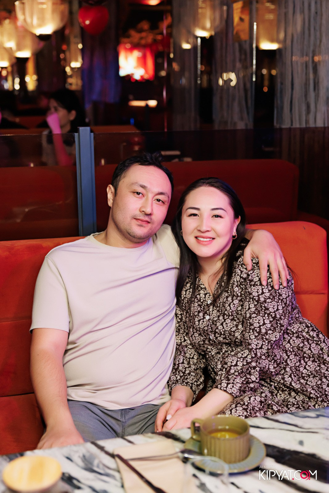 БАР ПАНАЕХАЛИ НА ДОСТЫК. КИПЯТКОМ АЛМАТЫ!