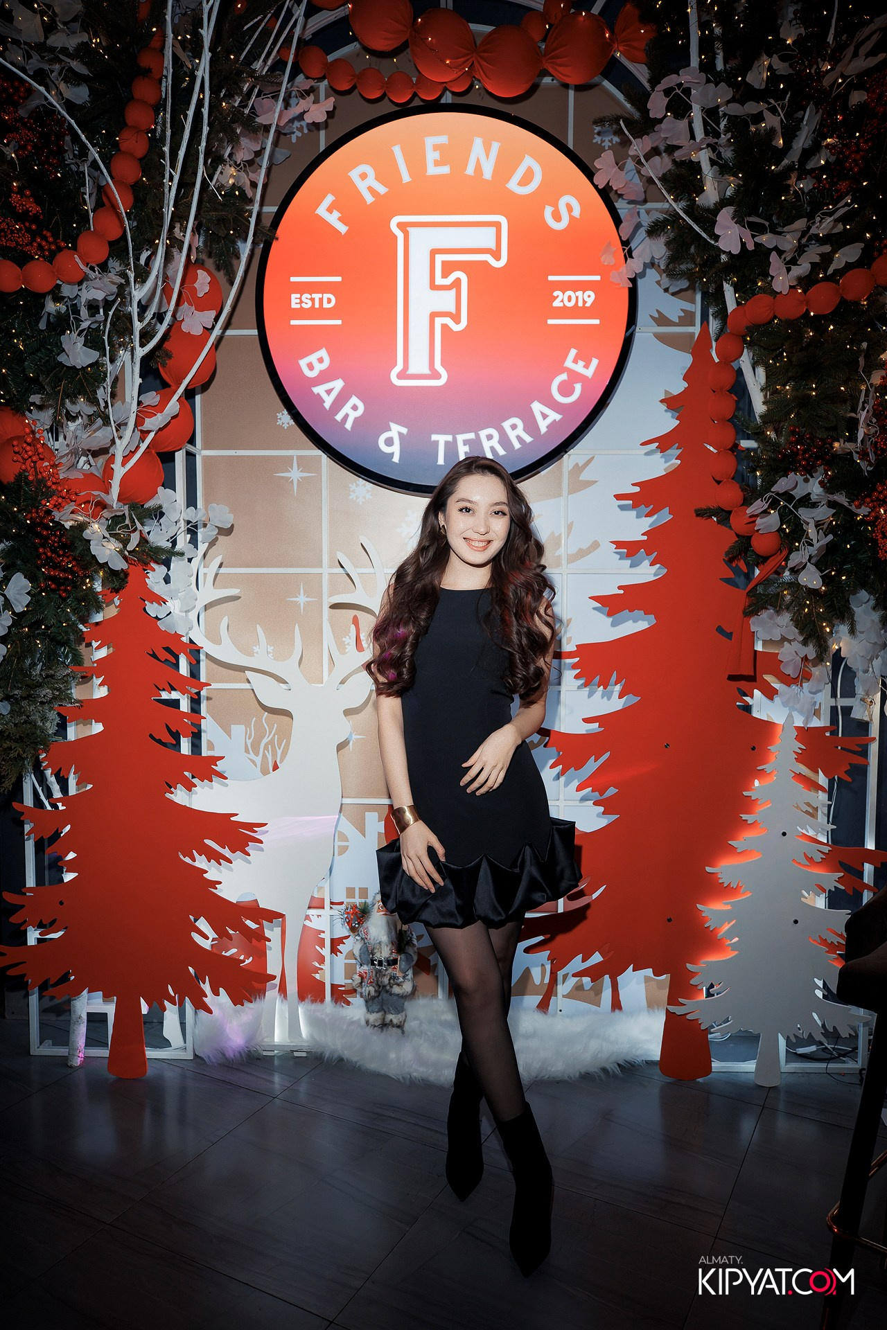 FRIENDS BAR & TERRACE. КИПЯТКОМ АЛМАТЫ! Фотосъемка мероприятий в Алматы