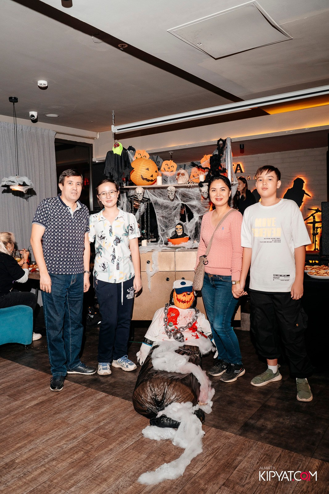 HALLOWEEN — ПИНТА MEGA ALMA-ATA. КИПЯТКОМ АЛМАТЫ!