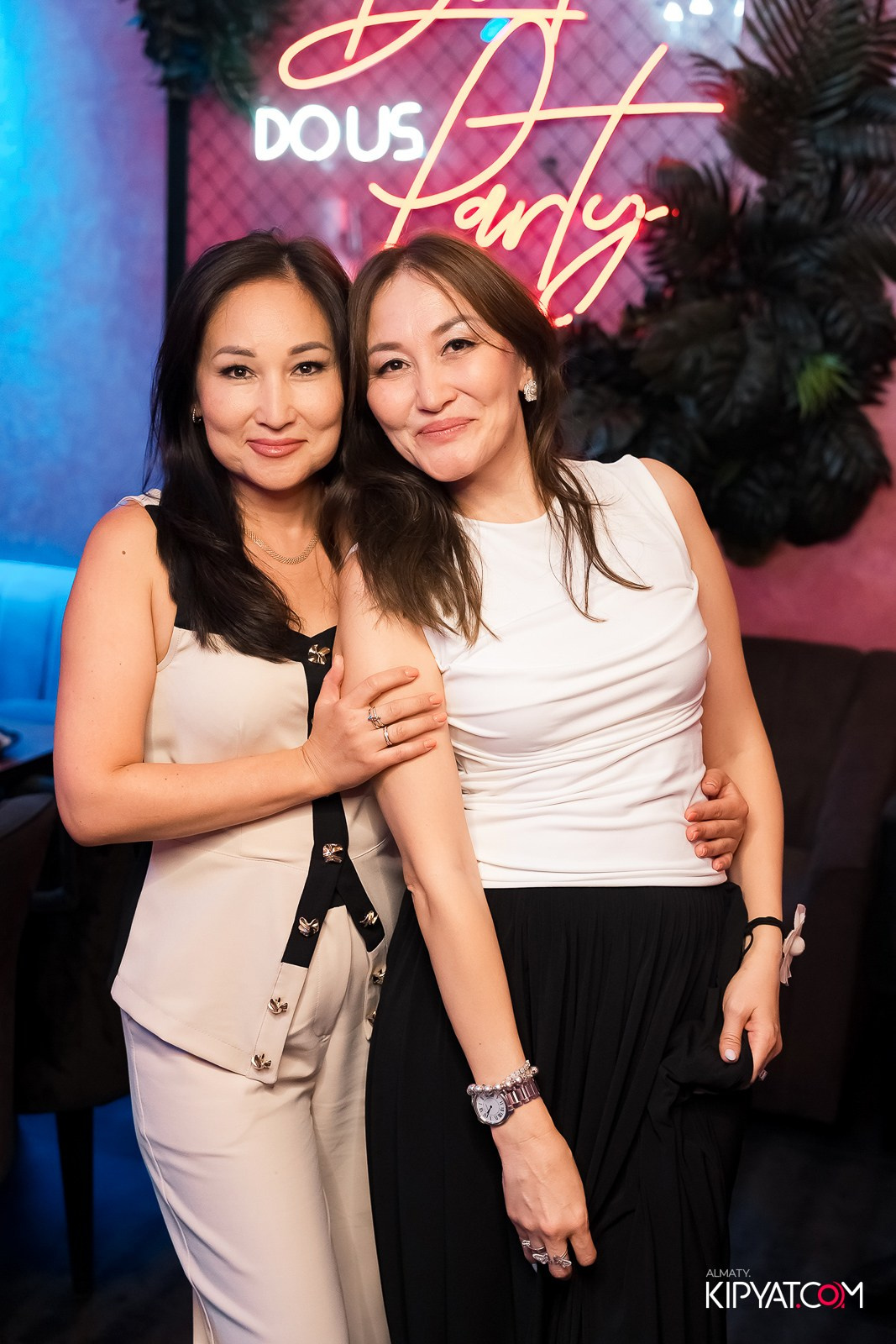 ДОРОГАЯ. Я НЕ ПИЛ. КИПЯТКОМ АЛМАТЫ! Фотосъемка мероприятий в Алматы