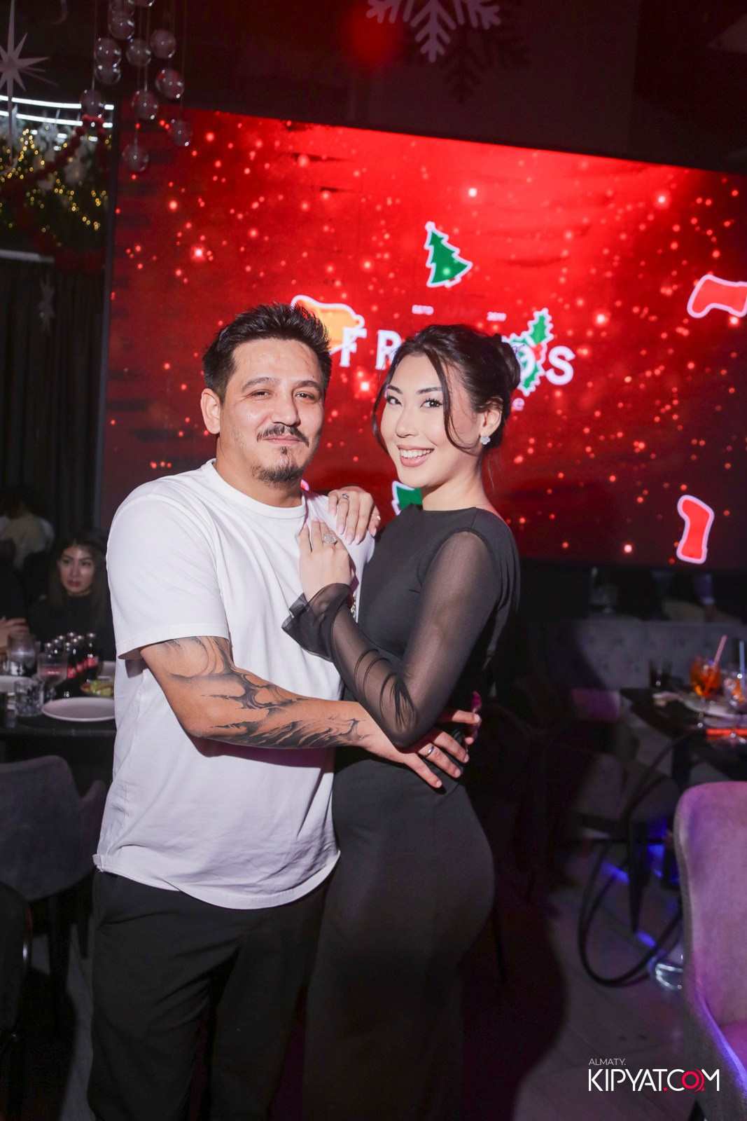 FRIENDS BAR & TERRACE. КИПЯТКОМ АЛМАТЫ! Фотосъемка мероприятий в Алматы