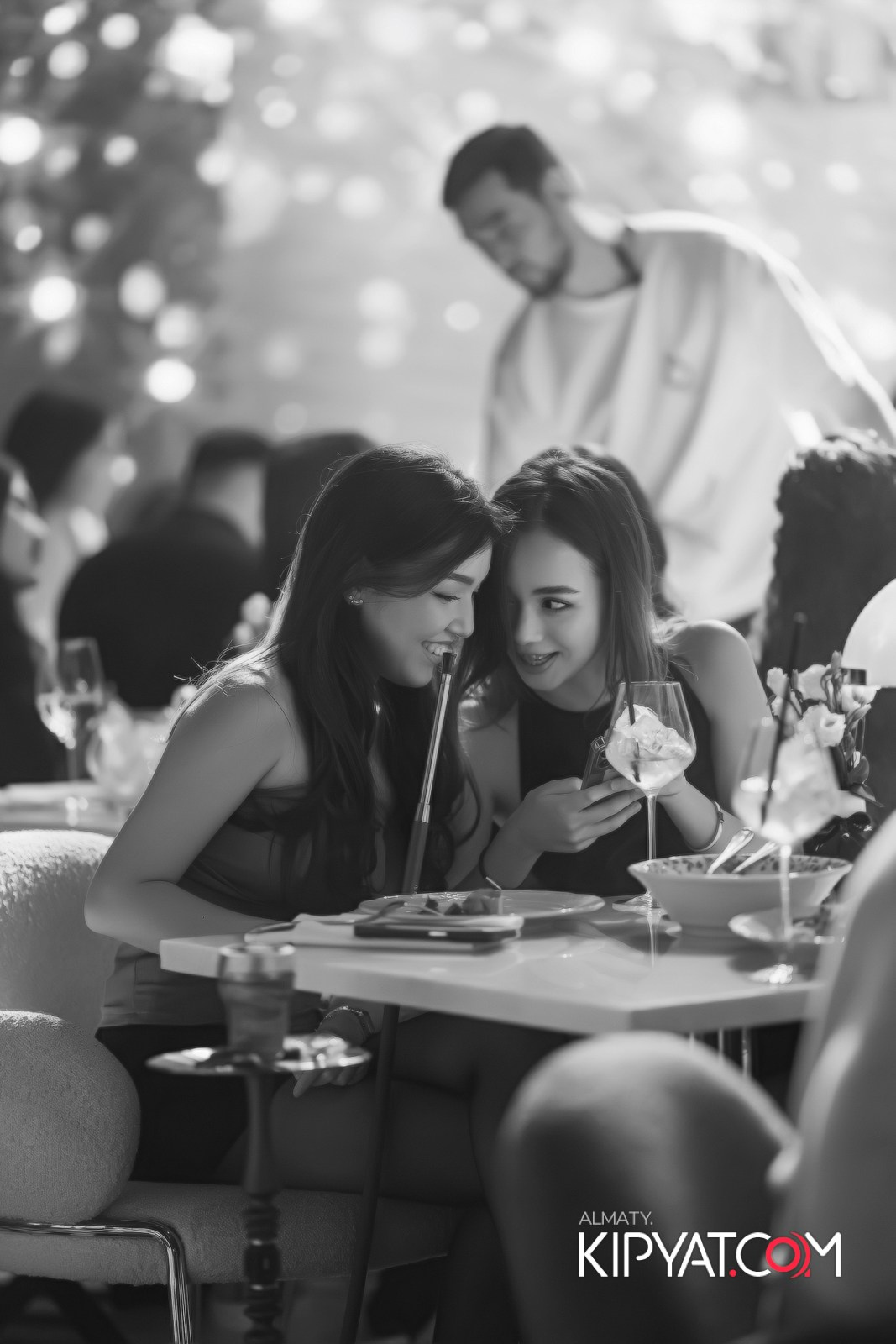 QUEEN. КИПЯТКОМ АЛМАТЫ!