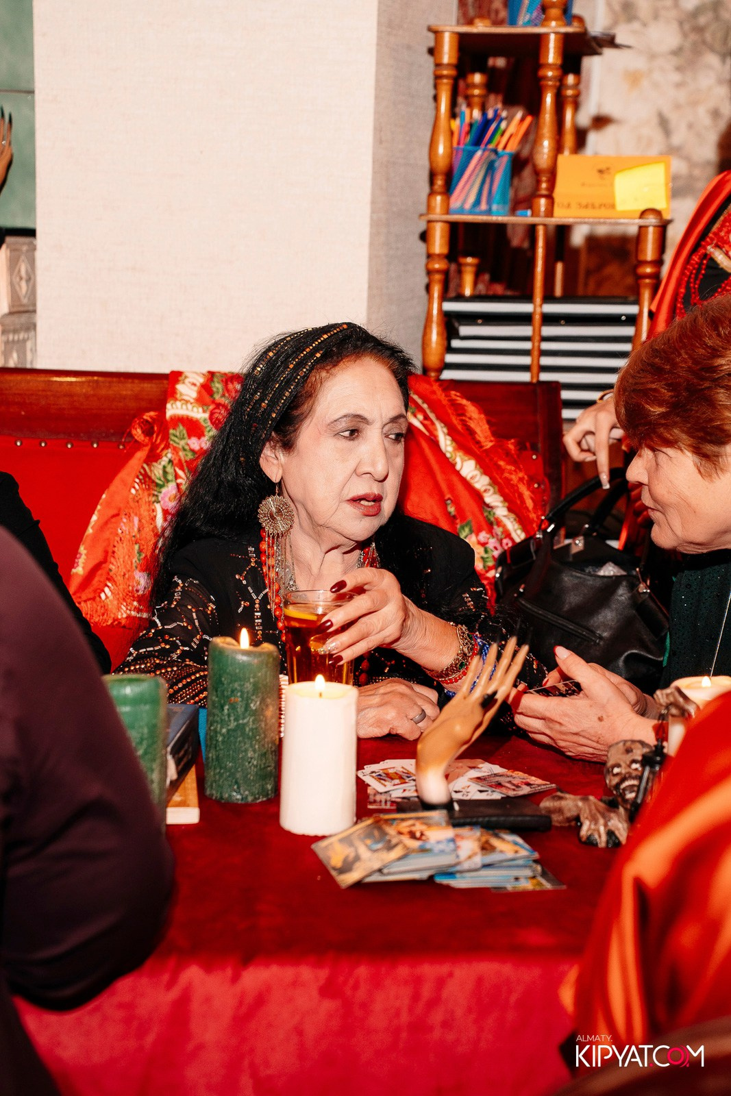 РЕСТОРАН МАРЬИНА РОЩA. КИПЯТКОМ АЛМАТЫ!