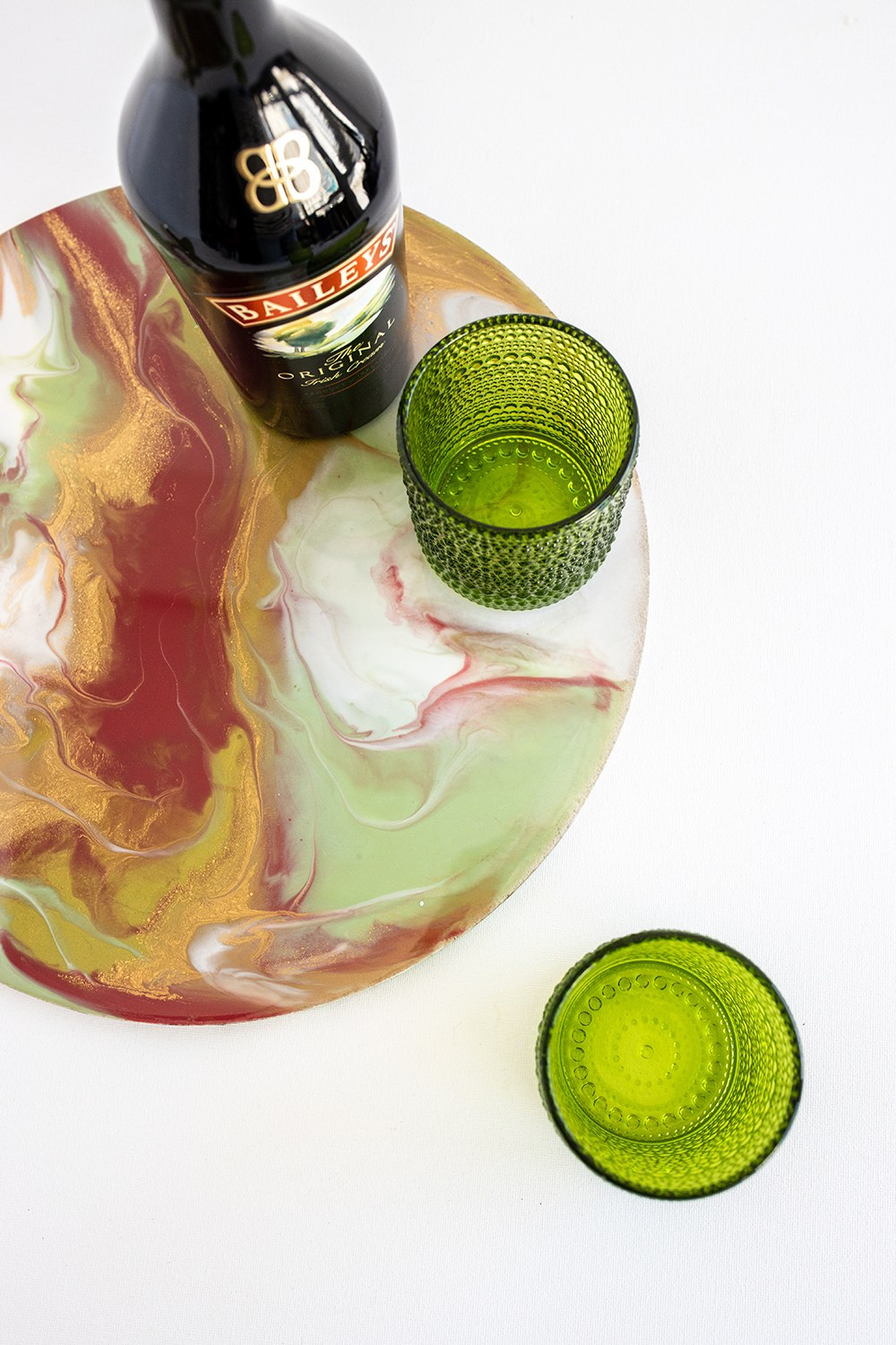 Подставки, менажницы, подносы из смолы. Художник Якимова Юлия картины в интерьер и предметы декора