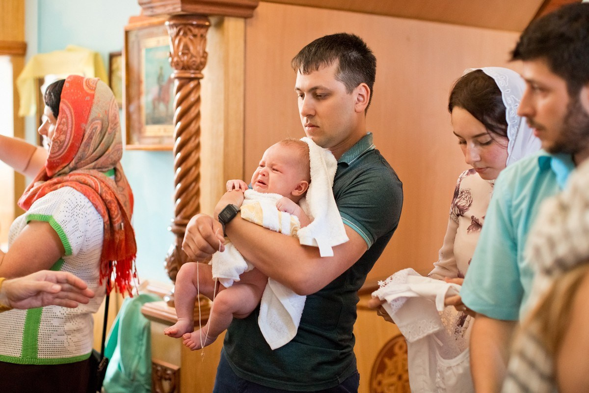 КРЕЩЕНИЕ ИВАНА (с. Рай-Семёновское). Семейный фотограф новорождённых в Серпухове Юлия Новикова +79637785957